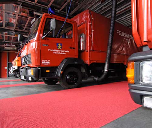 sicherheitsmatten-feuerwehrgeraetehaus