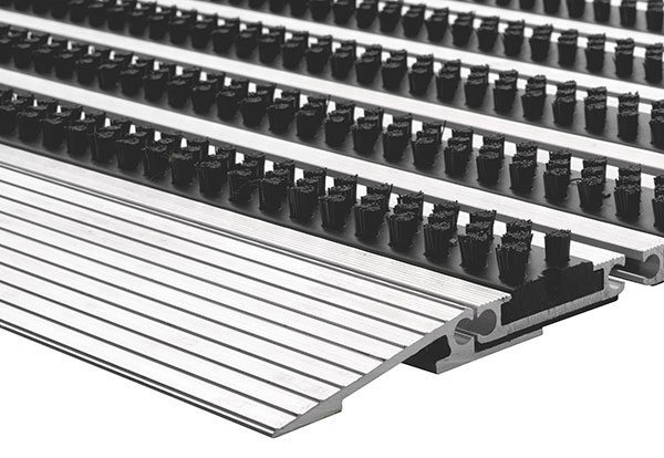 topline-Alu-tuermatte-detail